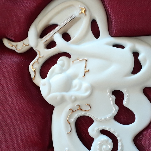 NWT Apple Tree Design Porcelain Angel w/ Harp Wall Hanging. - Picture 5 of 8